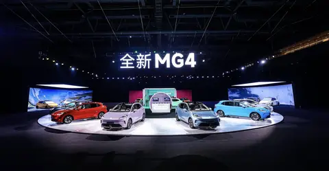 全新MG4开启预售 仅7.38万起 半固态电池版本年内量产